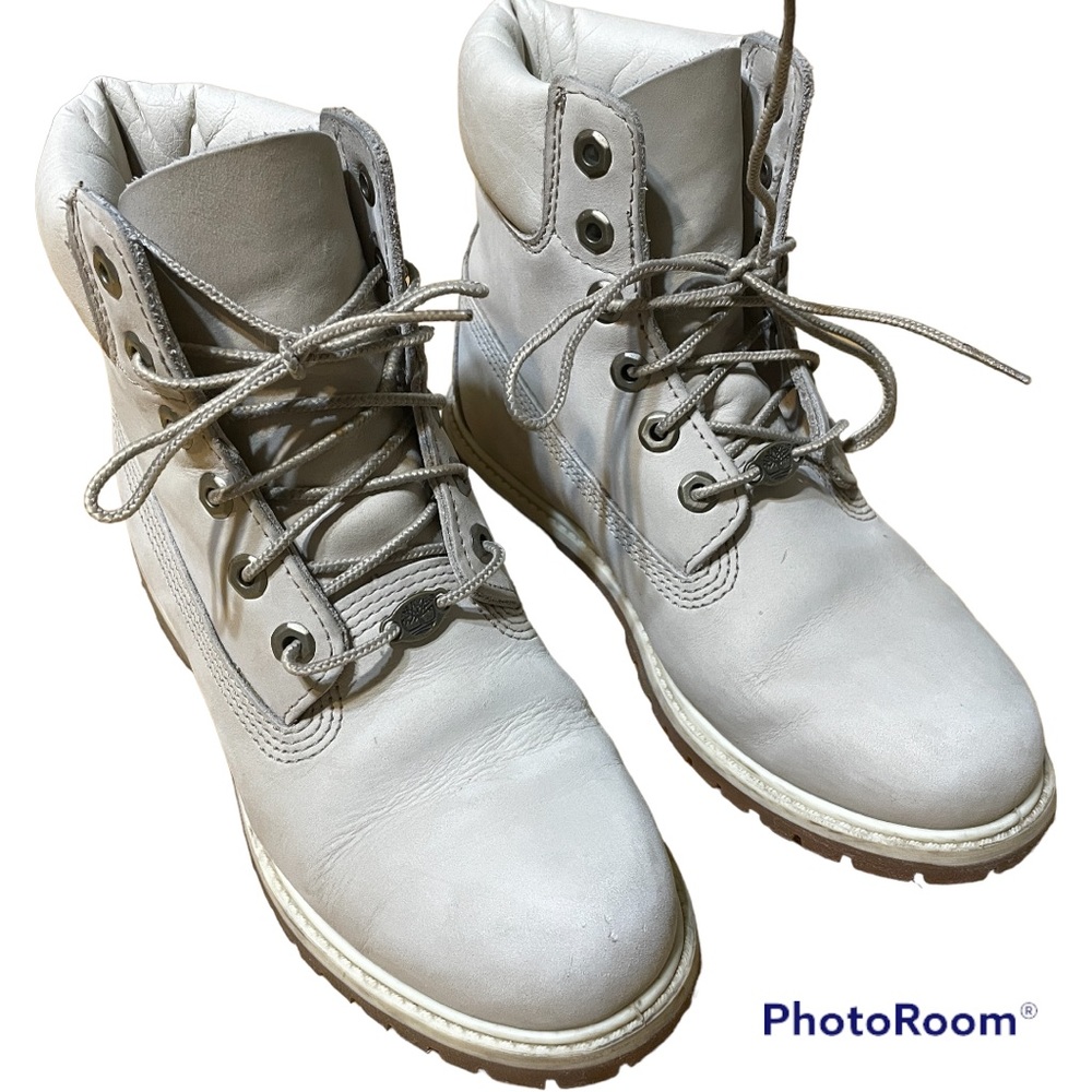 Timberland Buff Ivory Lace Up Hiking Boots 7.5